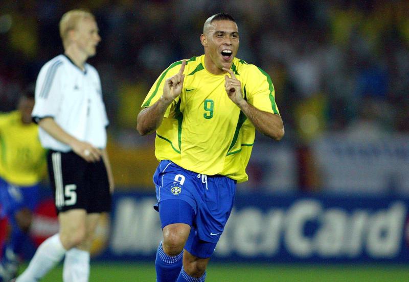 - Le onze de rêve de Ronaldo, Ronaldinho grand absent !